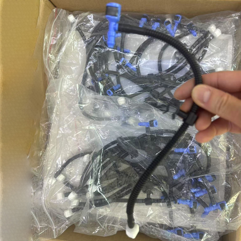 8W9955975 Car Reversing Image  - Drain Pipe Clip recension och pris